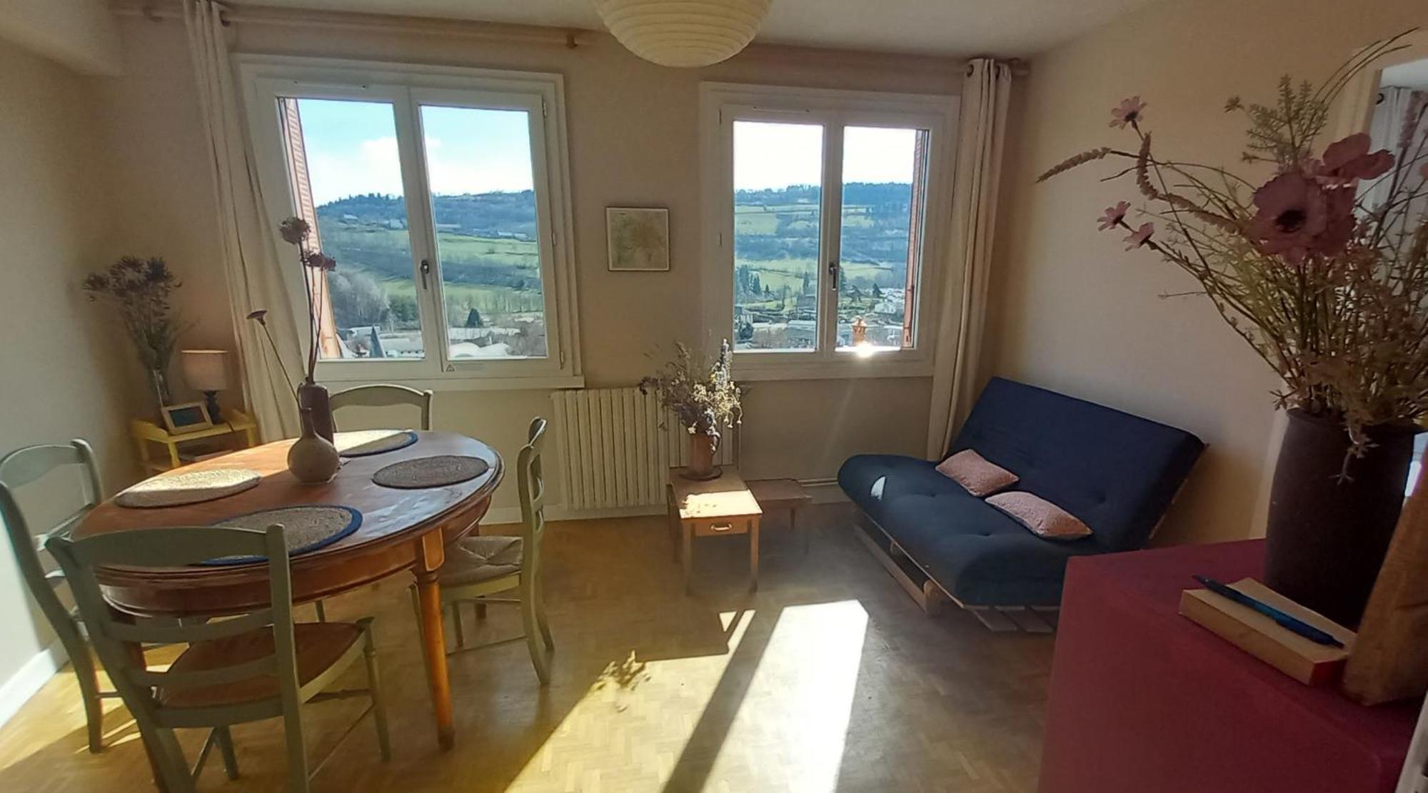 Le Cocon Cantalou Murat  Exteriör bild