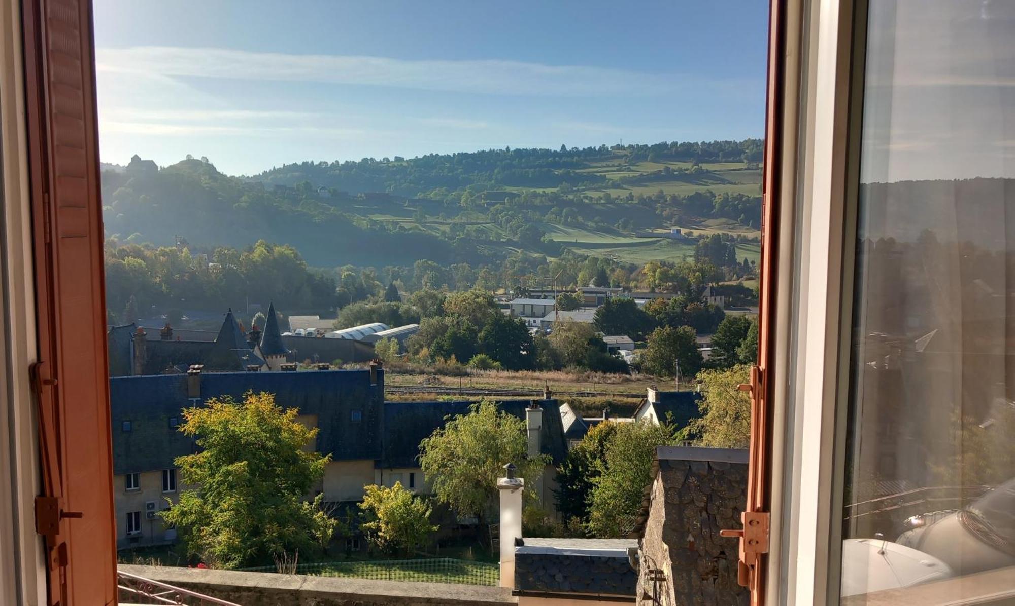 Le Cocon Cantalou Murat  Exteriör bild